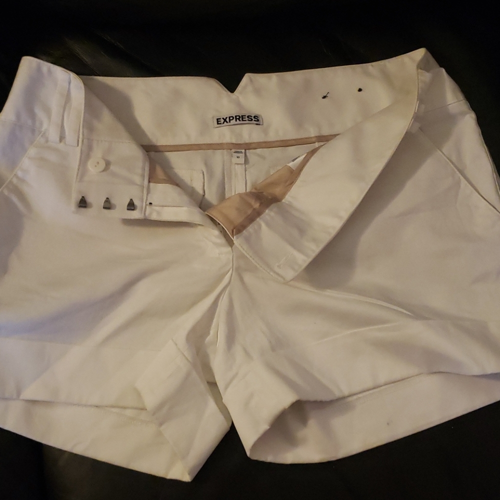 Shorts-Express